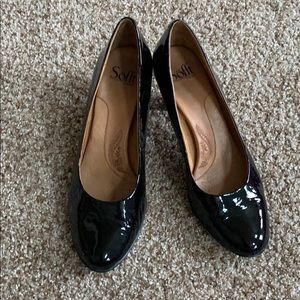 Sofft black patent heels